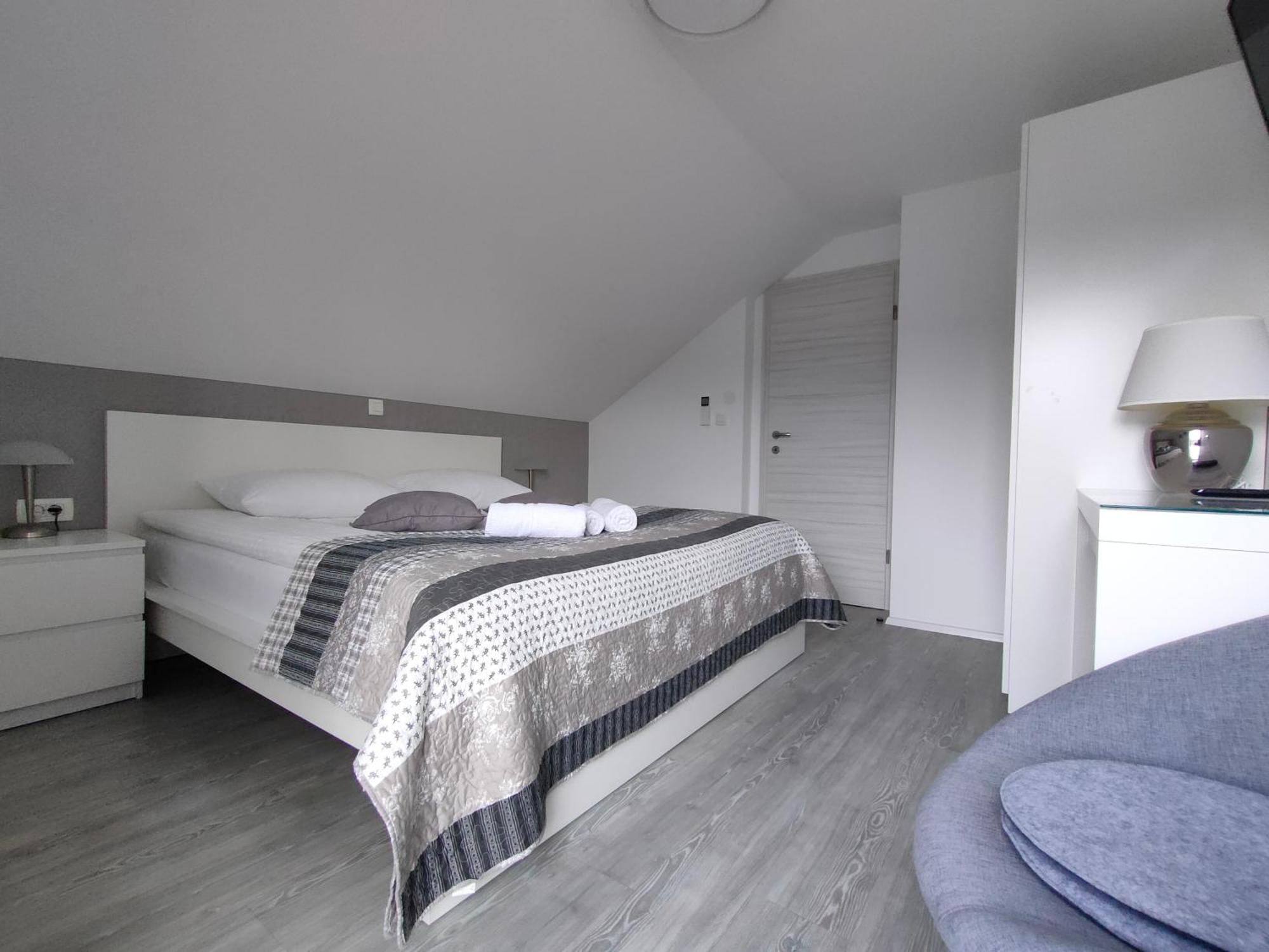 Apartments & Rooms Aleksandra 블레드 외부 사진
